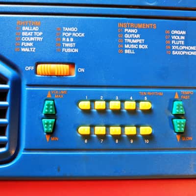 Techno-Beat Electronic Keyboard Concert Play/Demo Manley 2005 Red 54 Key, Battery Powered image 3