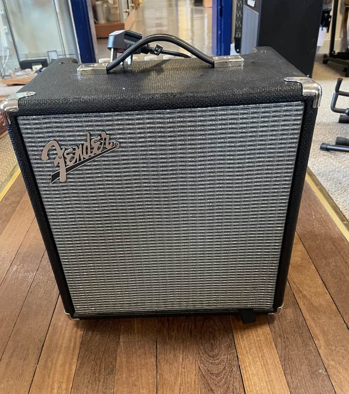 Fender Rumble 25 Bass Combo image 1