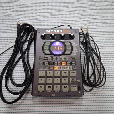 Roland SP-404SX Linear Wave Sampler 2009 - 2017 - Black image 1
