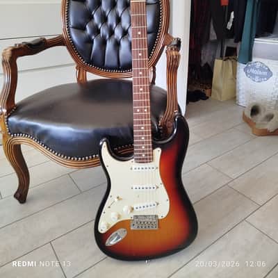 Fender American Standard Stratocaster Left-Hand (cod. 0110420700 2008 - 3-Color Sunburst image 3