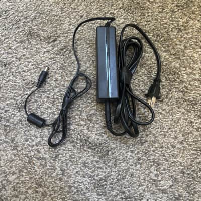 JBL Control 2P Compact 5.25" Powered 2-Way Studio Monitor Speaker 2010s (prototype) - Black image 9