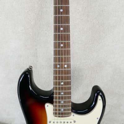 Fender 60th Anniversary Stratocaster with Silver Anniversary Case image 6