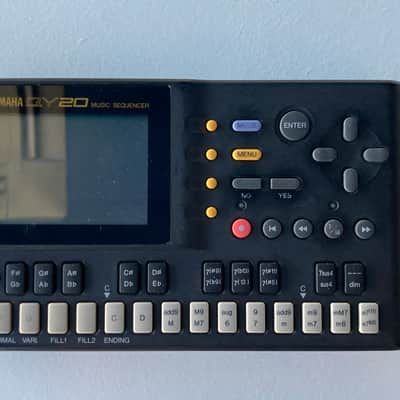 Yamaha QY20 Mid 90s - Black