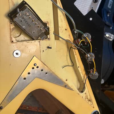 1983 Gibson Flying V Heritage Korina Reissue Alpine White w/OHSC image 11