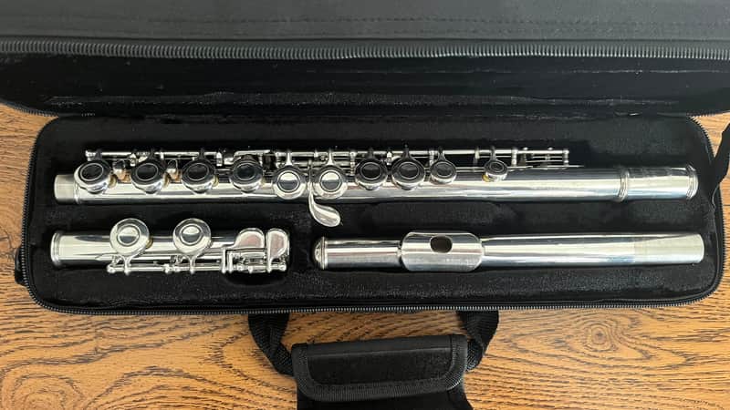 Used Yamaha YFL-221 Student Flute FULLY SERVICED image 1