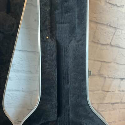 Ovation Shallow Bowl Hard Case image 6