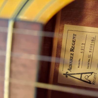 Alvarez Regent 5212 1986 Natural image 3