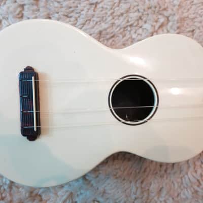 Vintage 1950s Maccaferri Islander Uke Ukulele Near Mint NOS Cord Master Box Manuals image 3