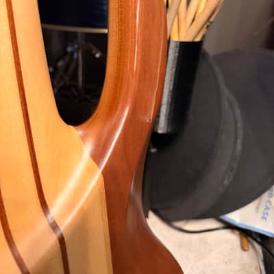 AIO 6W Walnut 6-String Bass Guitar GS-001 image 4