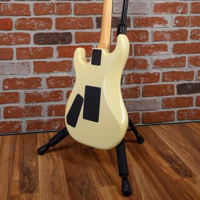 Kramer Baretta Cream 1985 w/Kramer Hardshell Case image 8