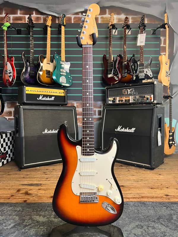 Fender Strat Plus 3-Color Sunburst 1991 Electric Guitar