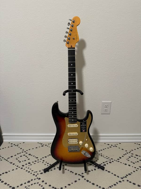 Fender American Ultra II Stratocaster