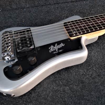 Hofner CT Series HCT-SH-SS-O Shorty Travel/Mini Electric Guitar Metallic SILVER Sparkle image 5
