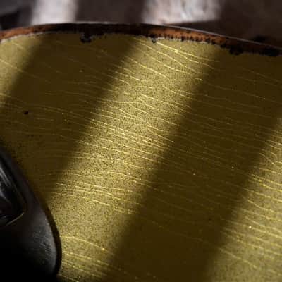 Fender Stratocaster Relic Gold Sparkle Nitro Texas Specials image 23