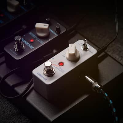 SONICAKE Sonic Super Master Clean Boost Pedal with Buffer and +12dB Gain, Mini Pure Boost Guitar Bass Effects Pedal image 7