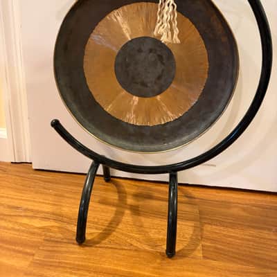 Wuhan 12" Chau Gong w/ Mallet image 2