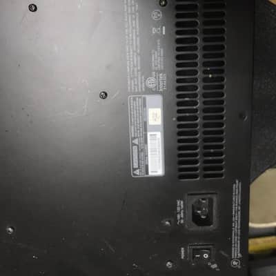 Mackie  SRM 1801 Powered Subwoofer Panel For parts  00s image 2