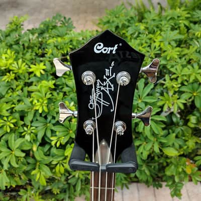 Cort KISS GENE SIMMONS Axe Bass *UNPLAYED* circa 2010 - Black and Silver image 4