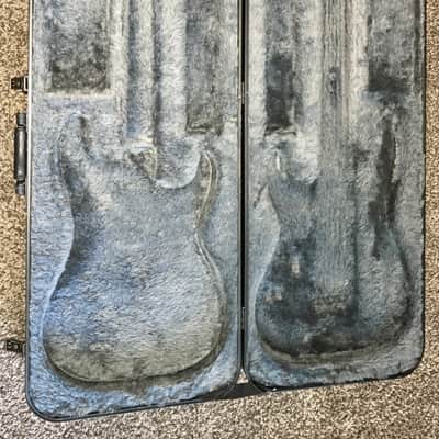 Vintage Ibanez deluxe prestige Guitar hardshell case only good shape. image 6
