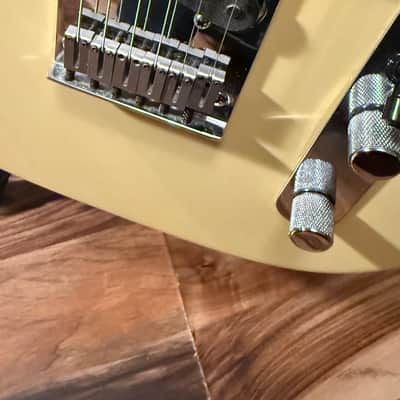 Fender 50th anniversary American made guitar with the original case I image 10