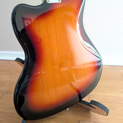 Fender Player II Jazzmaster 2024 - Present - 3-Color Sunburst image 5