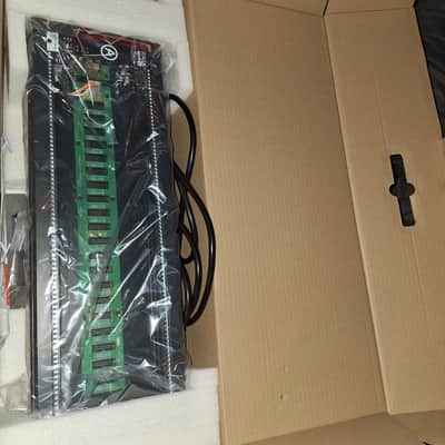 Arturia Rackbrute 3U Noir Eurorack Modular Case INCLUDES ALL HARDWARE, POWER BRICK, AND SHIPS IN ORIGINAL BOX image 10