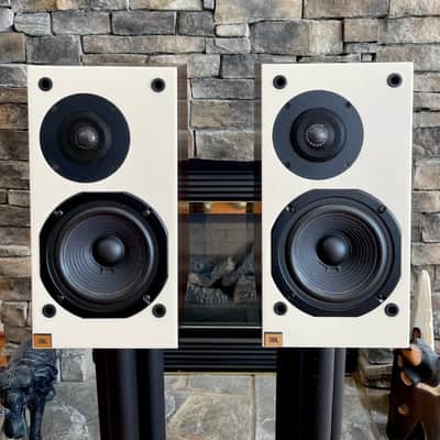 JBL L1 Speakers < Incredible Condition > A+ image 3