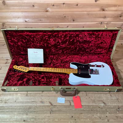 Fender Limited Edition American Vintage II 1951 Telecaster Electric Guitar -  Prototype White image 7