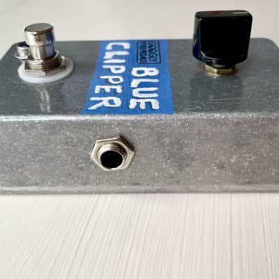 Dane Armstrong Blue Clipper Clone image 5