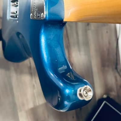 Fender American elite Stratocaster 2017 - Metallic blue image 12
