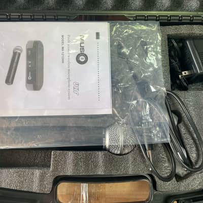 Microphone Music8 Wireless Handheld  NEW OPEN BOX image 1