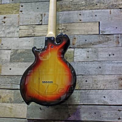 Vita Guitala's Hand-made, MIJ Electric Guitar Model Quinto #011 w/ OHSC - Japan image 8