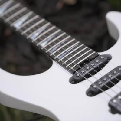 Jackson American Series Soloist™ SL3 - Platinum Pearl image 6
