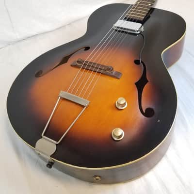 Old Kraftsman Vintage Archtop Hollowbody Electric Guitar, Single Pickup, 2-Tone Sunburst, Late '40s image 4