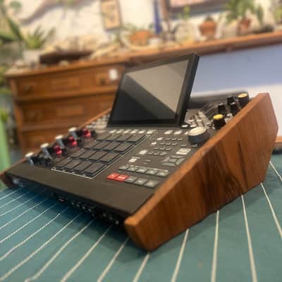 Akai MPC X / MPC X SE wood stand (100% walnut) image 7
