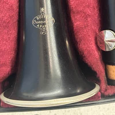 Buffet Crampon E11 Intermediate Bb Clarinet Black image 3