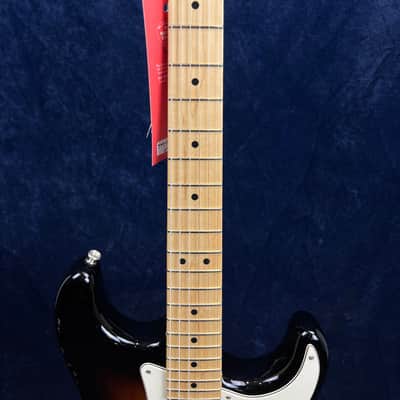 Immagine Fender American Special Stratocaster in 2 Tone Sunburst 2017 Pre-owned - 3