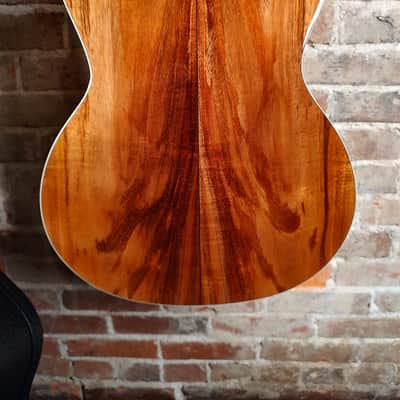 Eastman AC Solid Heritage AC422CE-LTD-KOA | Natural image 2
