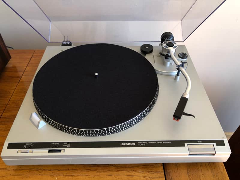 Technics SL-B2 Turntable image 1