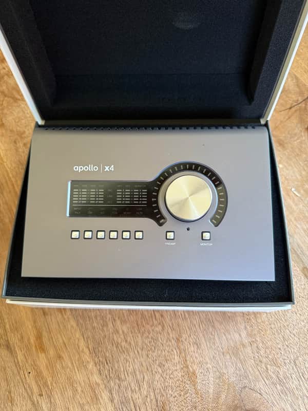 Universal Audio Apollo x4 QUAD Heritage Edition Thunderbolt 3 Audio Interface 2020 - Present - Gray image 1