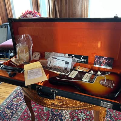 Fender American Vintage (AVRI65) Jazzmaster 2012 - 2017 - 3-Color Sunburst **VERY RARE brand new** image 3