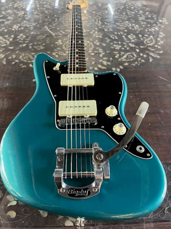 Fender Limited Edition American Special Jazzmaster with Bigsby