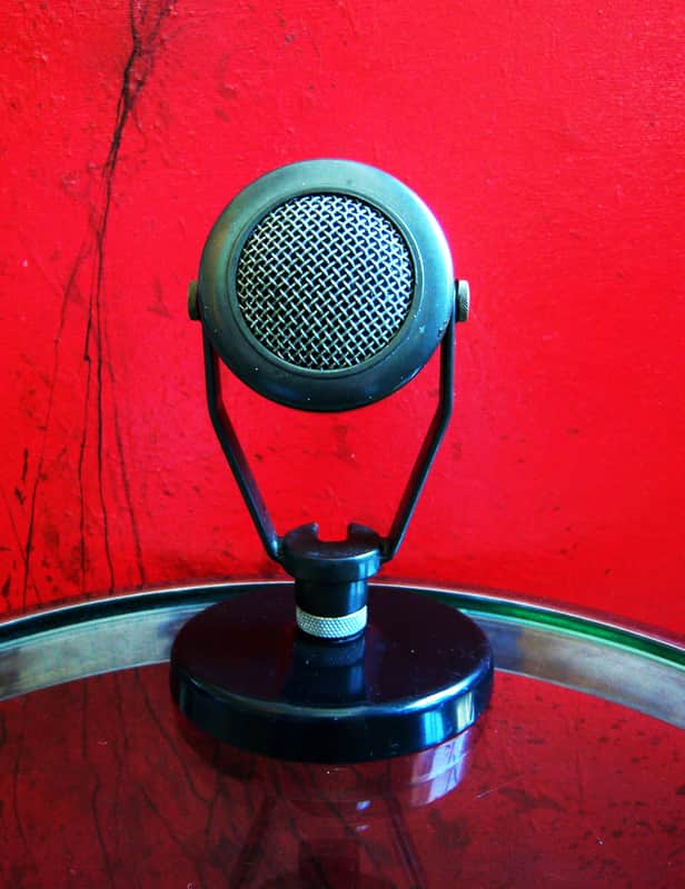Vintage 1950's Turner 999 / U9S / 99 dynamic microphone w desk stand display image 1