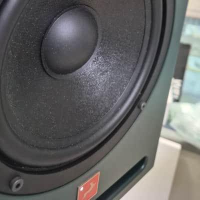 Antelope Audio Atlas i8 Active Studio Monitor - Pair 2023 - Present - Green image 8