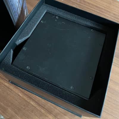 Universal Audio UAD-2 Satellite Thunderbolt OCTO Core Desktop DSP Accelerator image 4