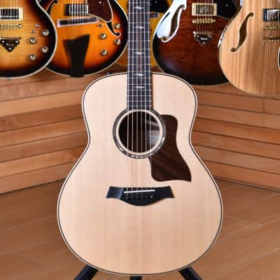 Taylor GT 811e Natural image 1