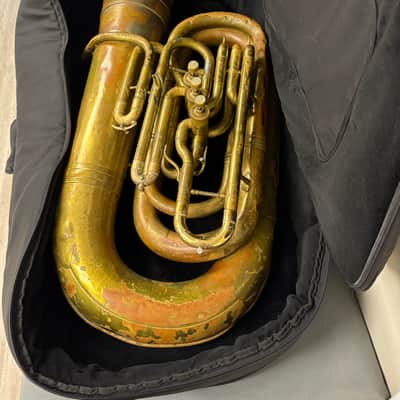 Holton Tuba, Full Size image 9