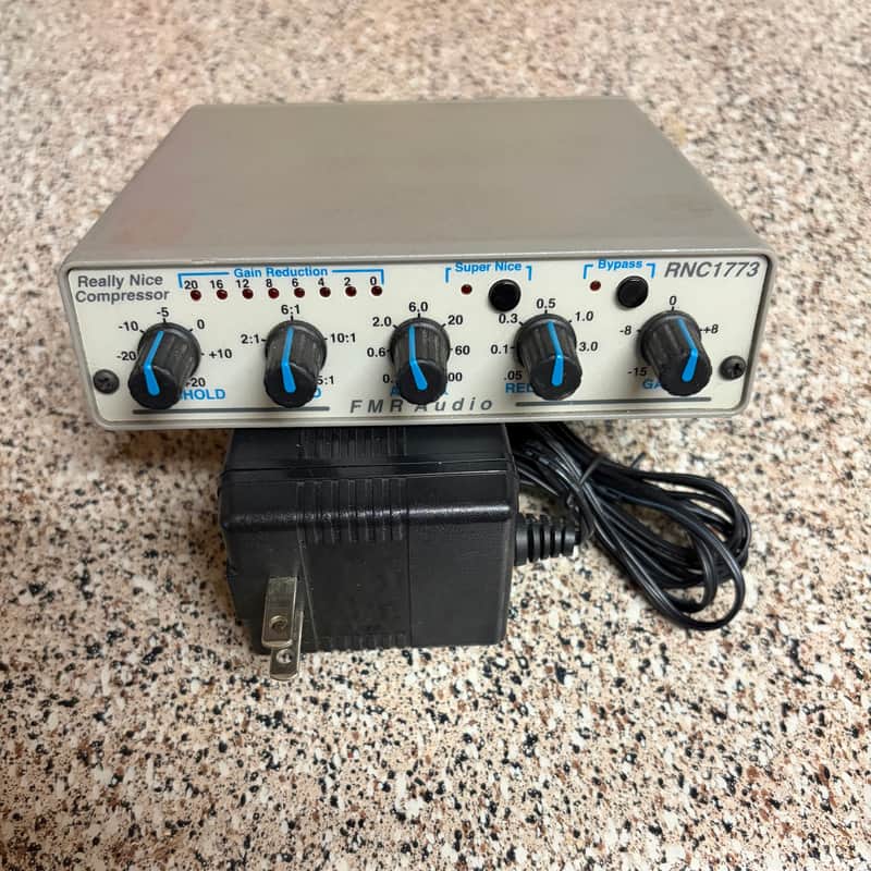 FMR Audio Really Nice Compressor RNC 1773 2000s - White