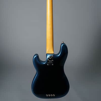 Fender American Professional II Precision Bass with Rosewood Fretboard 2020 - Dark Night image 8