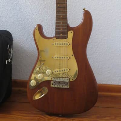 Schecter Dream Machine / Van Nuys Strat Lefty 79-83 natural image 2